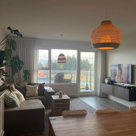 סלפוס Nadia'S Hygge Apartment מראה חיצוני תמונה